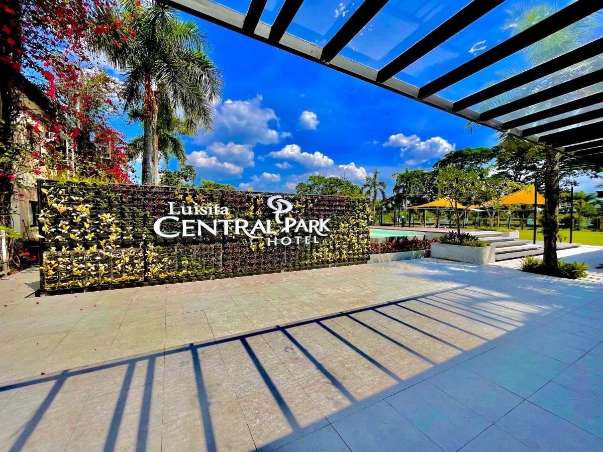 Luisita Central Park Hotel Tarlac City Buitenkant foto